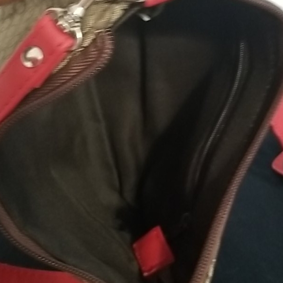 GUESS SHOULDER BAG - Picture 5 of 8